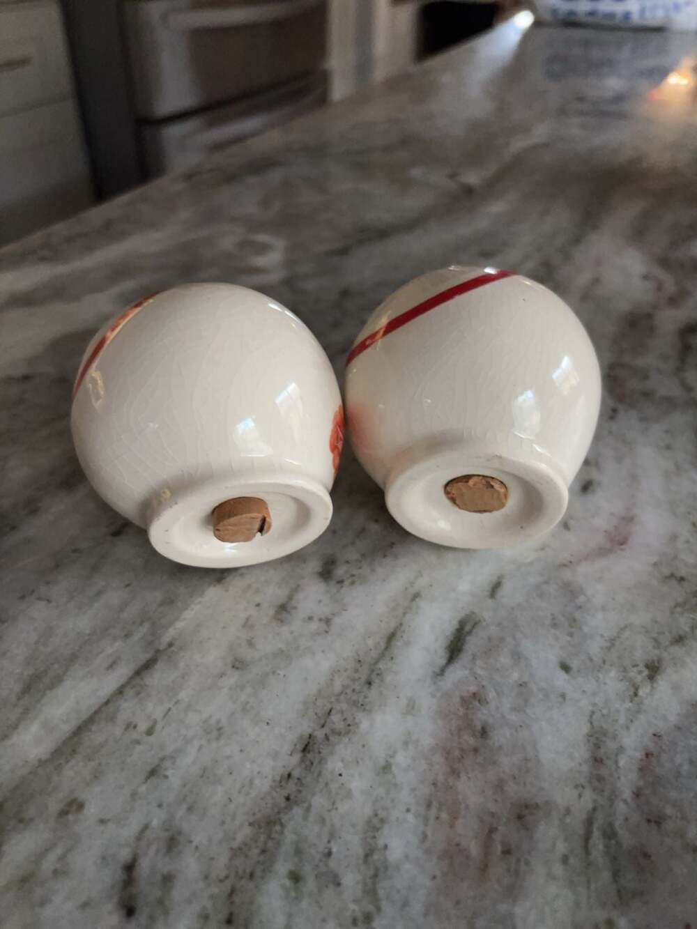 Vintage Round White Ball Red Stripe Salt and Pepper Shakers with Rose Print Gold - Picture 3 of 4